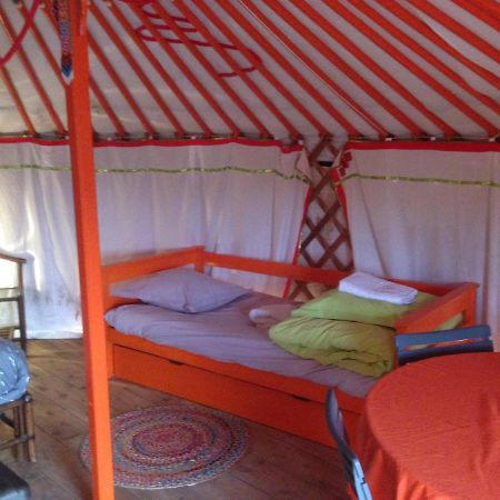 Yourte Mongole Saint-Leger-sur-Dheune ภายนอก รูปภาพ